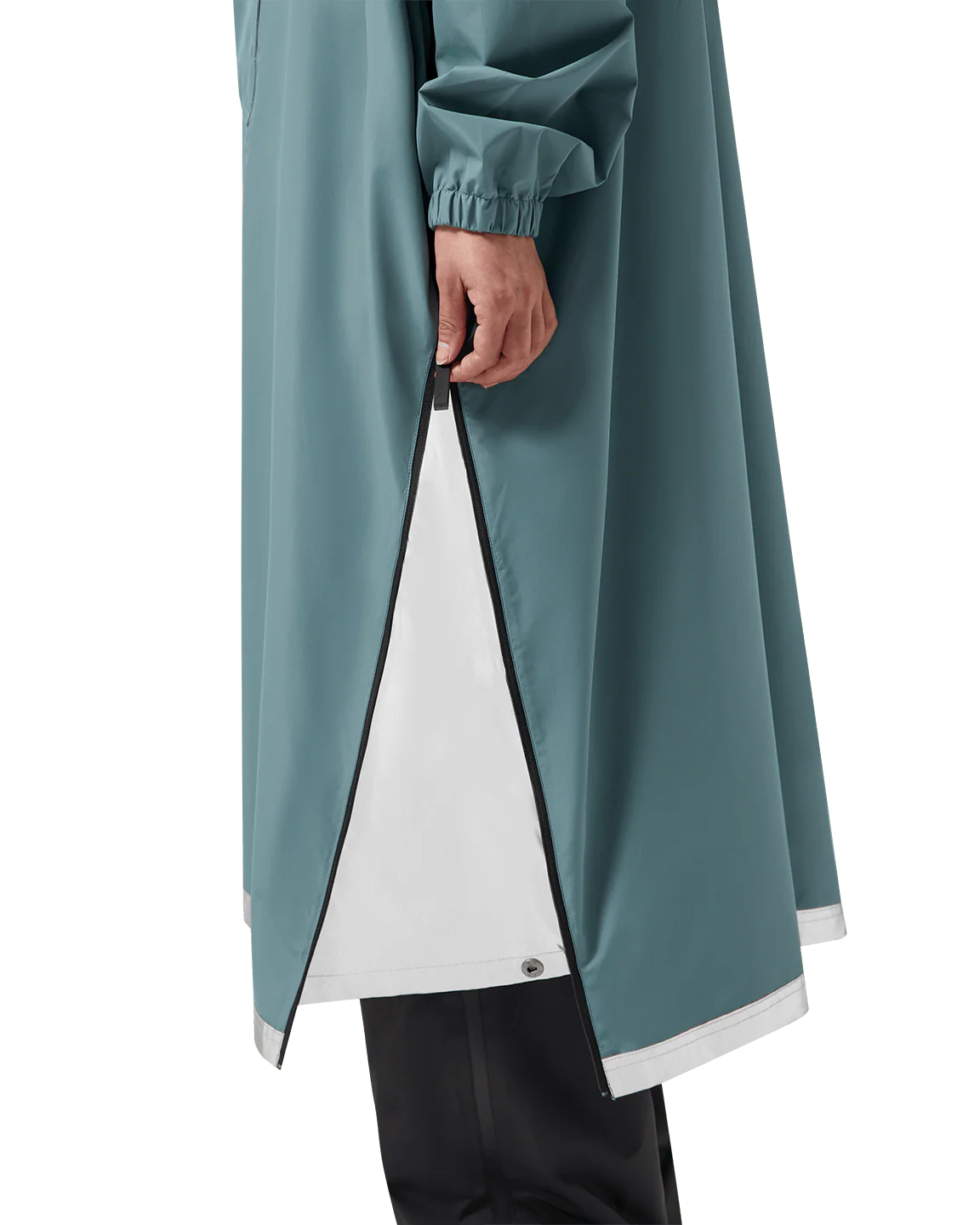 (08) Poncho (Sale) - Image 38