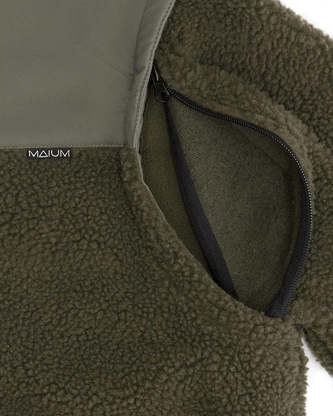 (16) Teddy Cardigan - Image 9